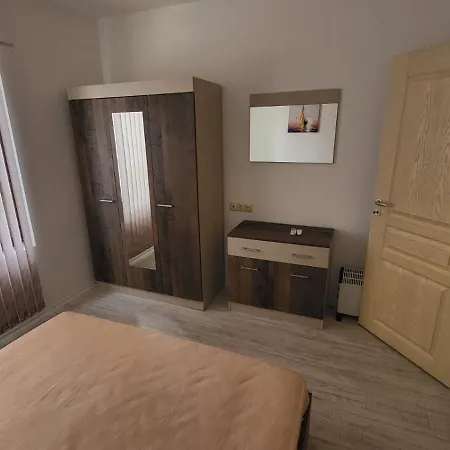 пясъчна лилия в Lily Beach * Sozopol